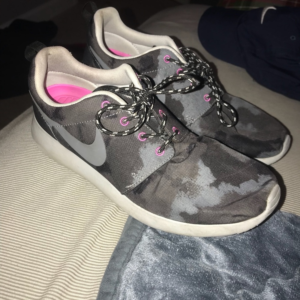 Nike shoes size 8 in good condition